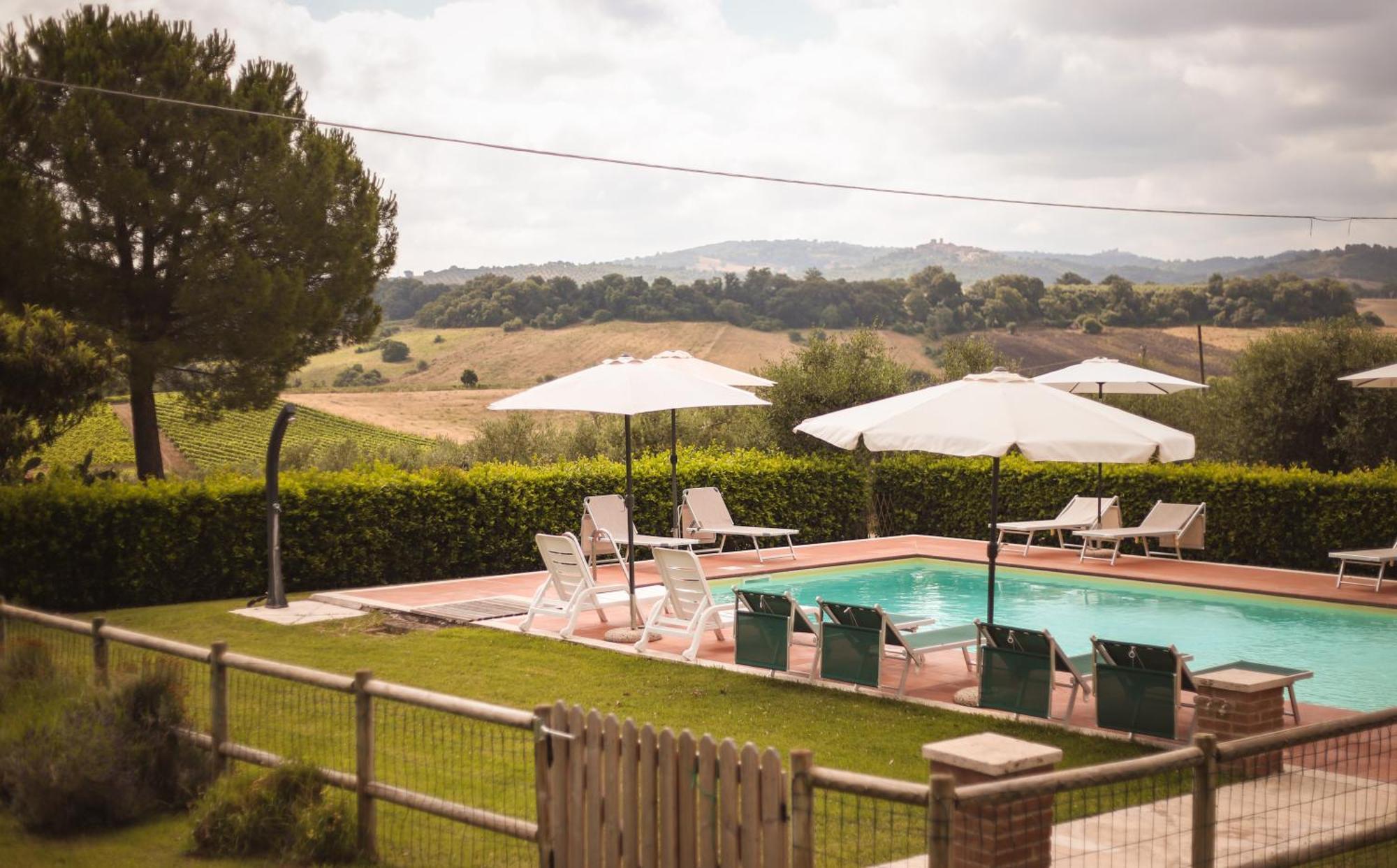 Agriturismo Poggio Alle Calle 萨杜勒尼亚 外观 照片